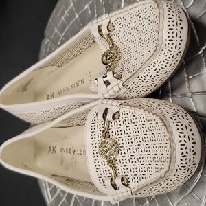 Anne Klein Flex Loafers SZ 9